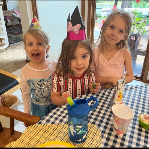 Meet your Posher, Amie - Picture 11 of 14